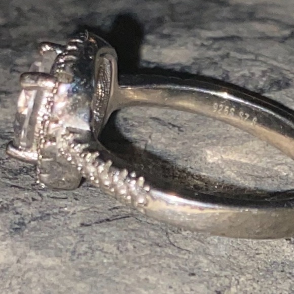 Sterling Silver & Cubic Zirconia Engagement Promise Cocktail Ring Size 6 - Picture 8 of 8
